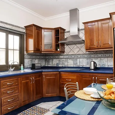 Casa Jolatero Ventana Al Charco - By Lanzarote Hébergement de vacances